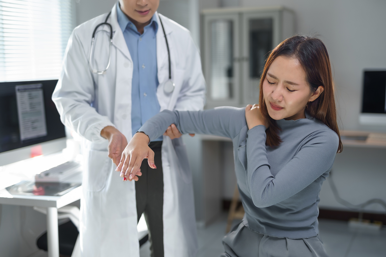 rheumatoid arthritis treatment clinic